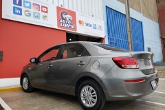 Tacto cuero Kia soluto 2020