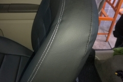 Detalle asiento delantero